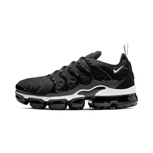 Nike Air VaporMax Plus Overbranding “Black / White” (924453-011)