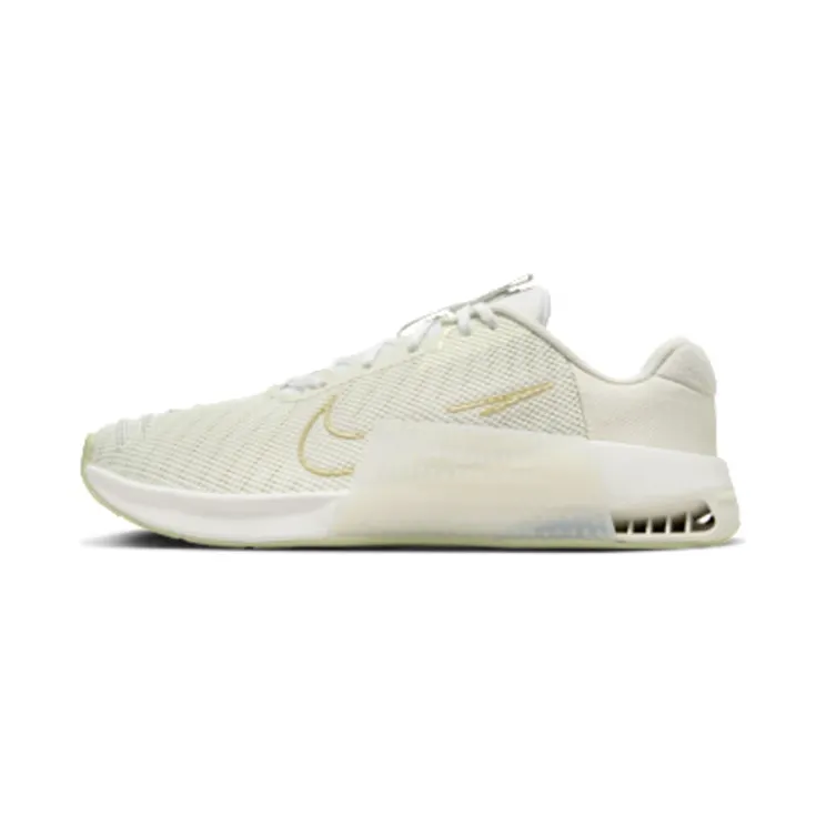 Nike Metcon 9 Premium “Sea Glass / Summit White / Olive Aura / Metallic Gold Star” (FJ1571-001)