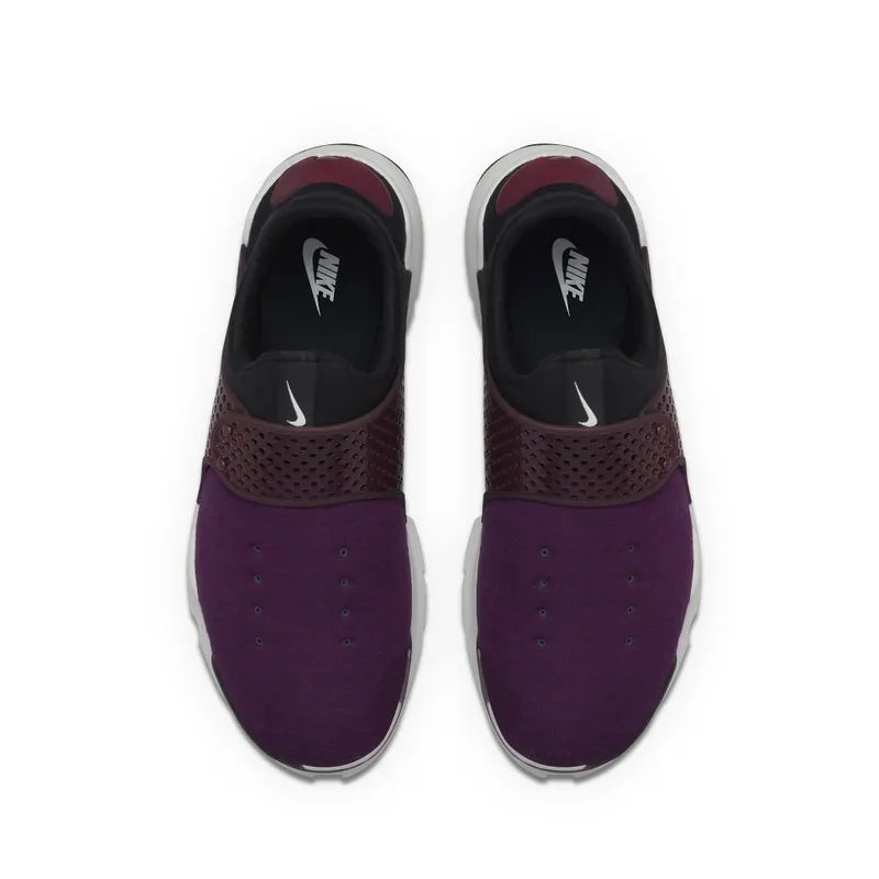 Nike Sock Dart Tech Fleece Black Mulberry (834669-501)