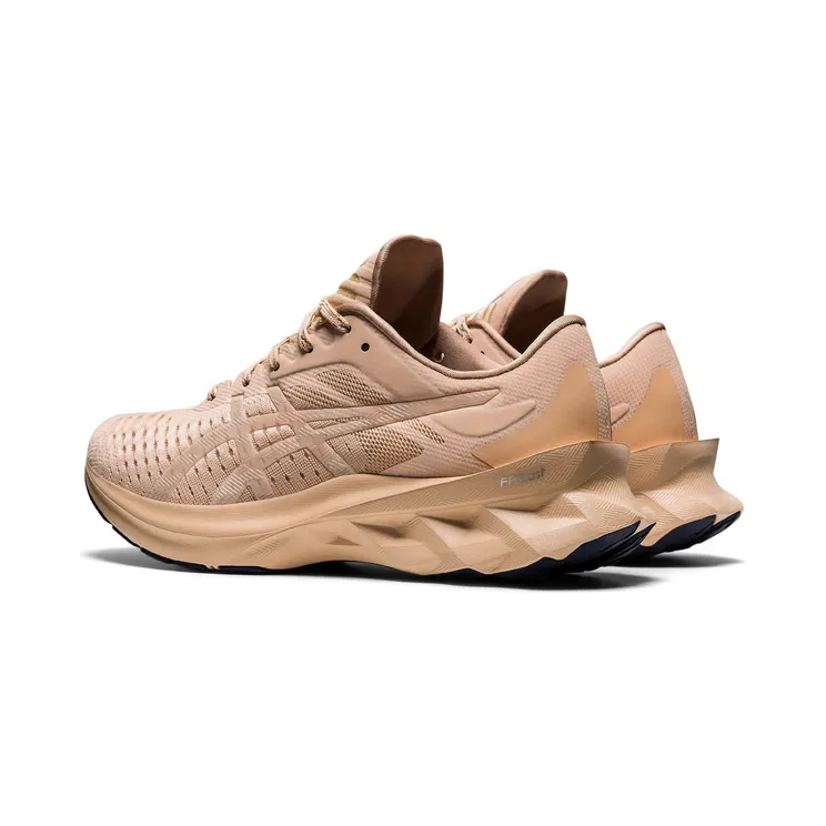 asics-novablast 1202A131-700