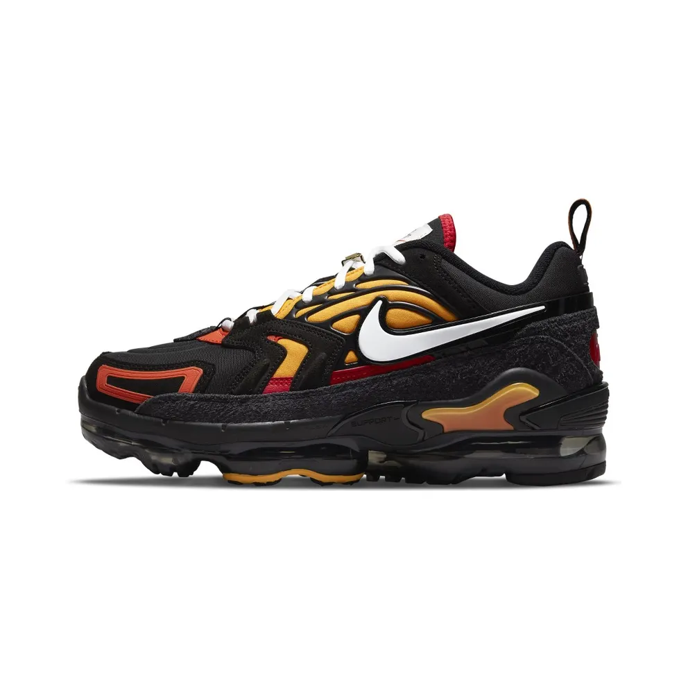 Nike Air VaporMax Evo First Use “Black / Orange / University Gold / White” (DB0159-001)