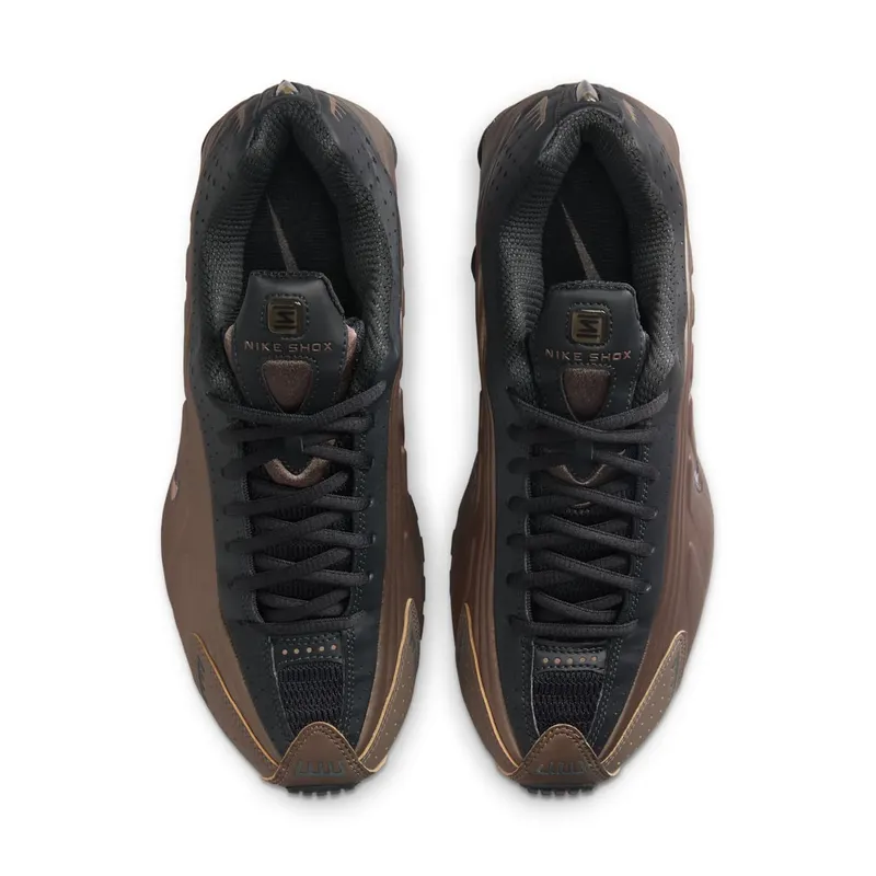 Nike Shox R4 “Ironstone Off Noir” (AR3565-007)