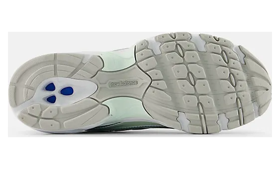 new-balance-740 U7406VK