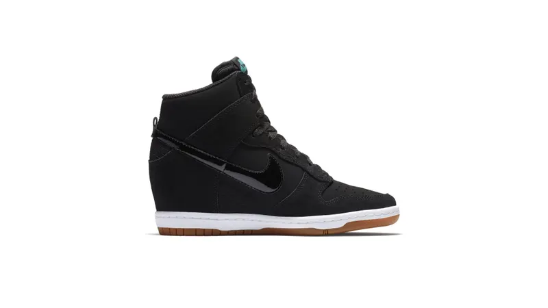 Nike Dunk Sky Hi Black Gum (W) Black/Black-Sail-Gum-Medium Brown (644877-011)