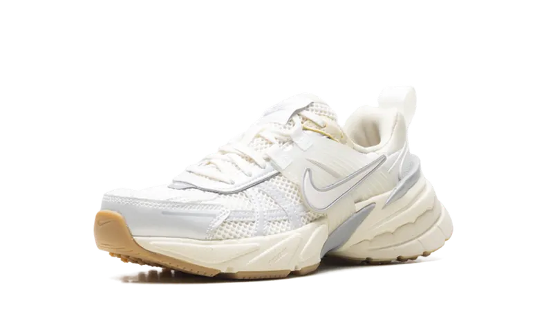 Nike V2K Run “White Photon Dust Fir” (FD0736-108)