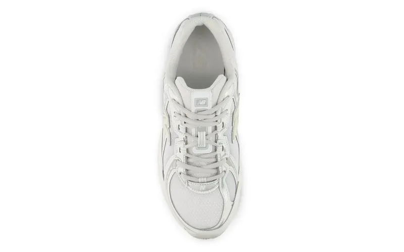 New Balance 740 White Silver Metallic Light Green