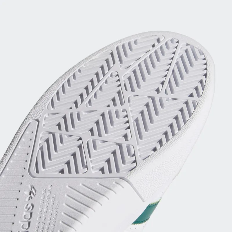 adidas-tyshawn GZ8367