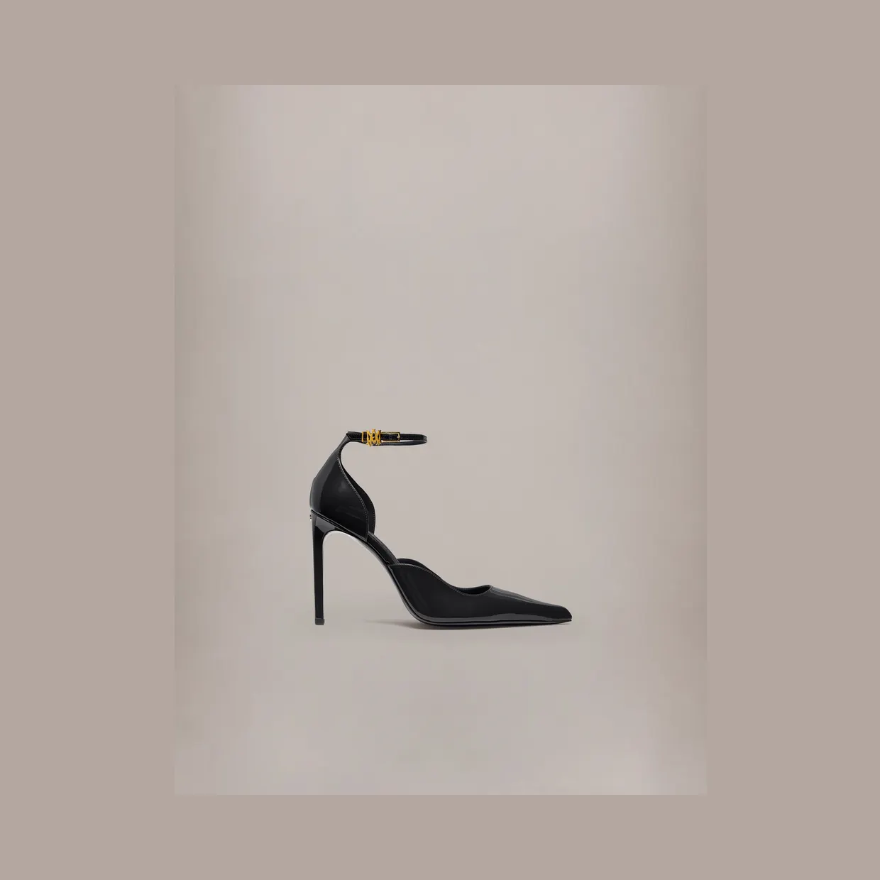 Amiri MA Stiletto “Black” (AWFOPP1003-001)