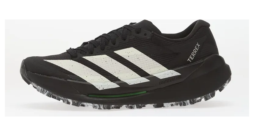 adidas Terrex Black / White