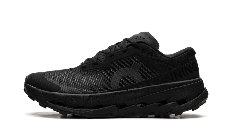 On Running Cloudultra 3 “Black” (3WF30111043)