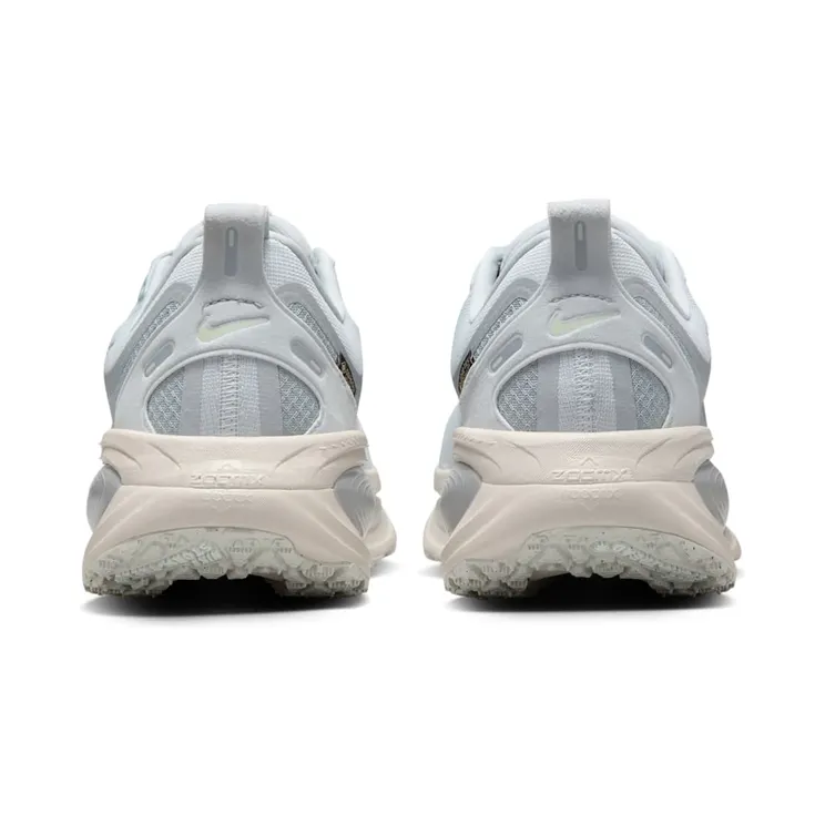 nike-vomero-18 HQ7001-003