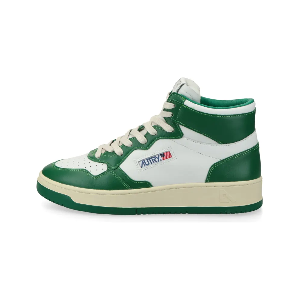 Autry Medalist Mid White / Green (AUMWWB03)