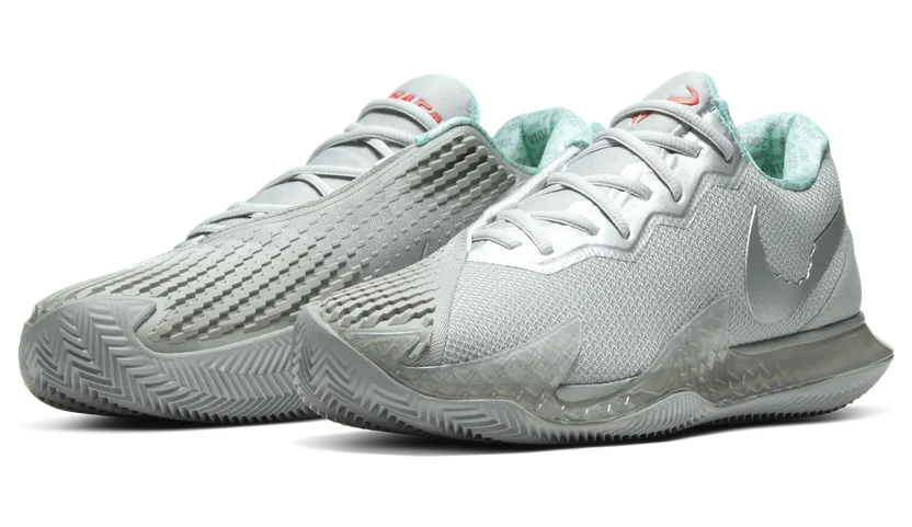 NikeCourt Air Zoom Vapor Cage 4 (gravel) – Zilver