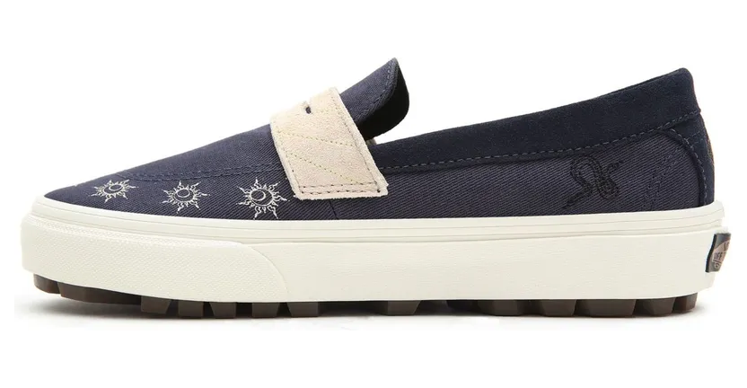 vans-style VN0A4U1C4UA