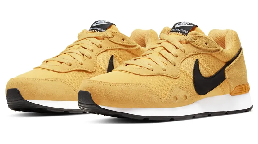 nike-venture-runner CK2948-700