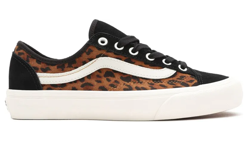 vans-style VN0A3MVL4Y5