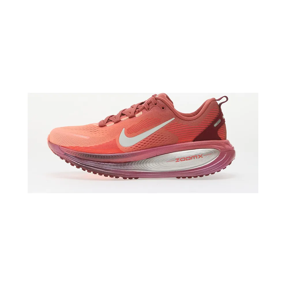 Nike Vomero 18 SE Light Redwood Bright Crimson