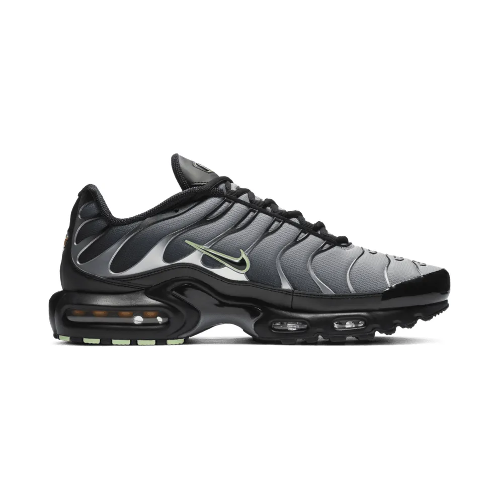 Nike Air Max Plus Black Particle Grey Vapour Green Black/Particle Grey-Vapour Green-Black (CZ7552-001)