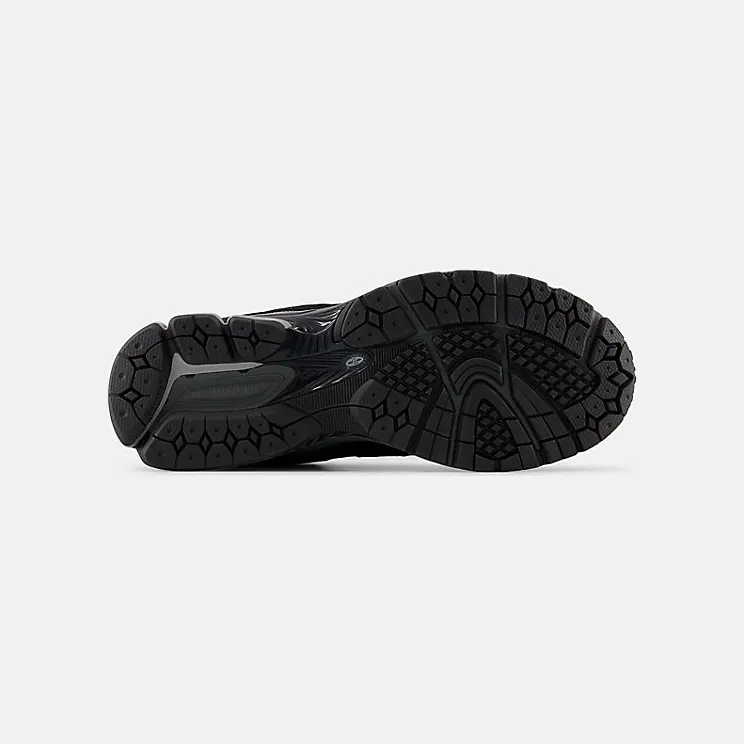 new-balance-2002r U2002RTG