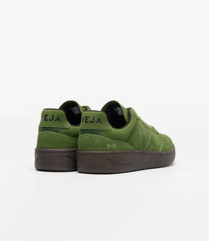 VEJA V-90 aus Wildleder – Green (VD0320928)