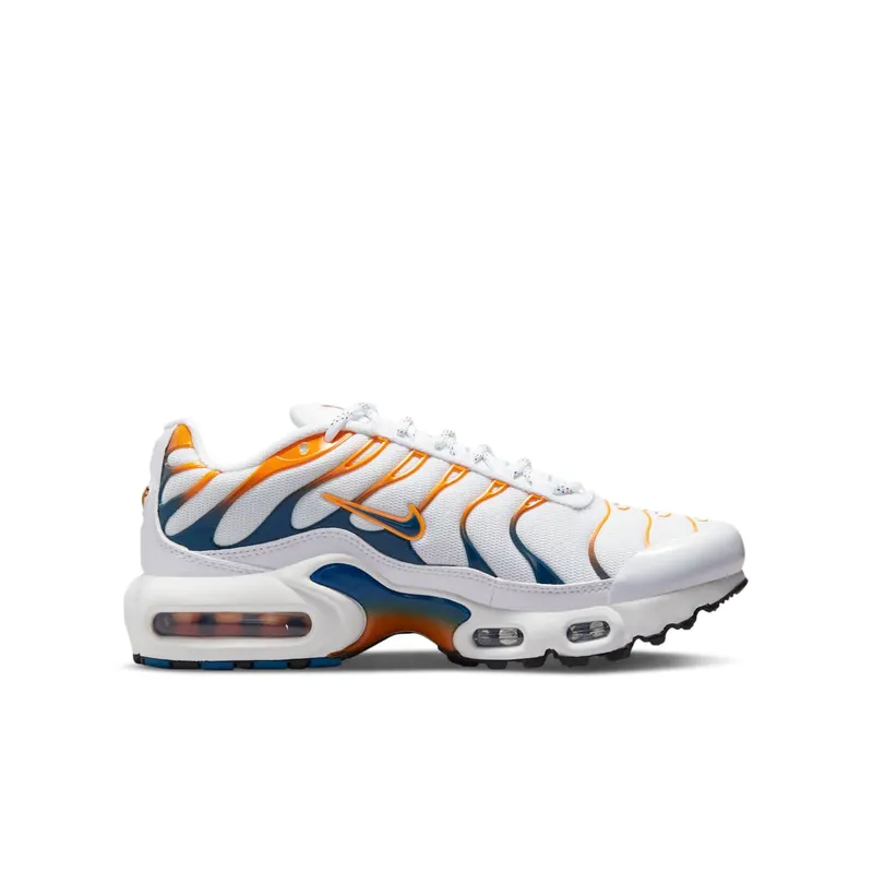 Nike Air Max Plus Older Kids’ White (DV7083-100)