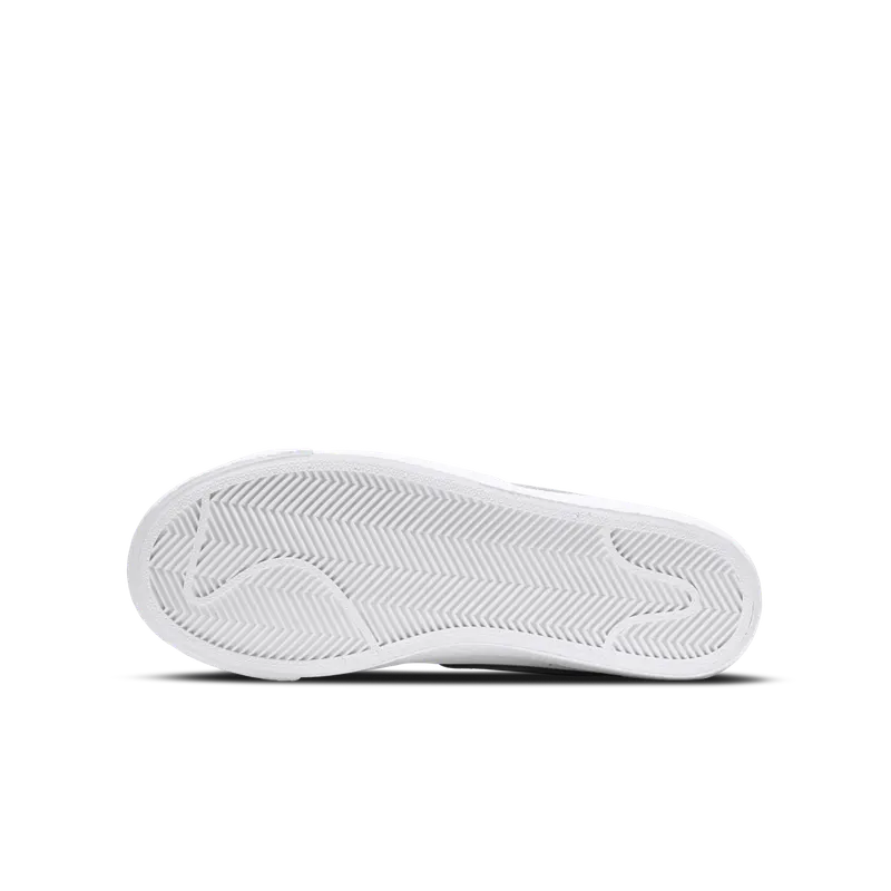 Nike Blazer Mid Older Kids’ White (CZ7531-100)