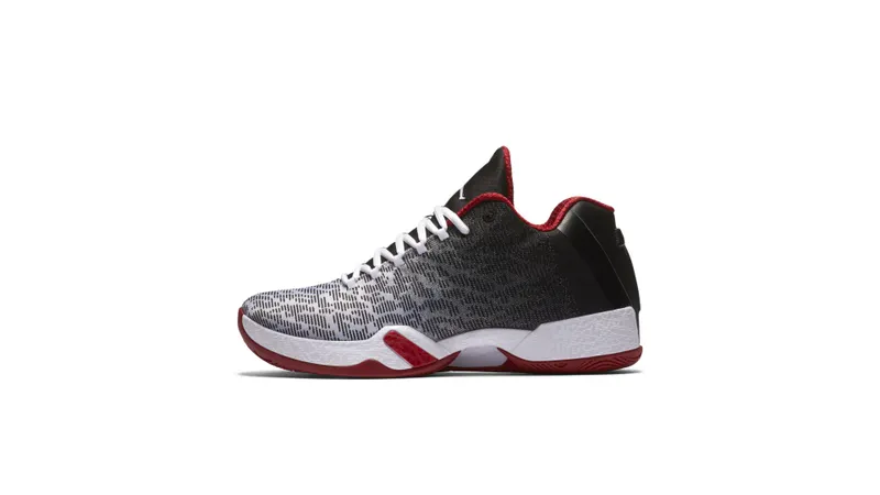 Jordan XX9 Low Bulls White/Gym Red-Black (828051-101)