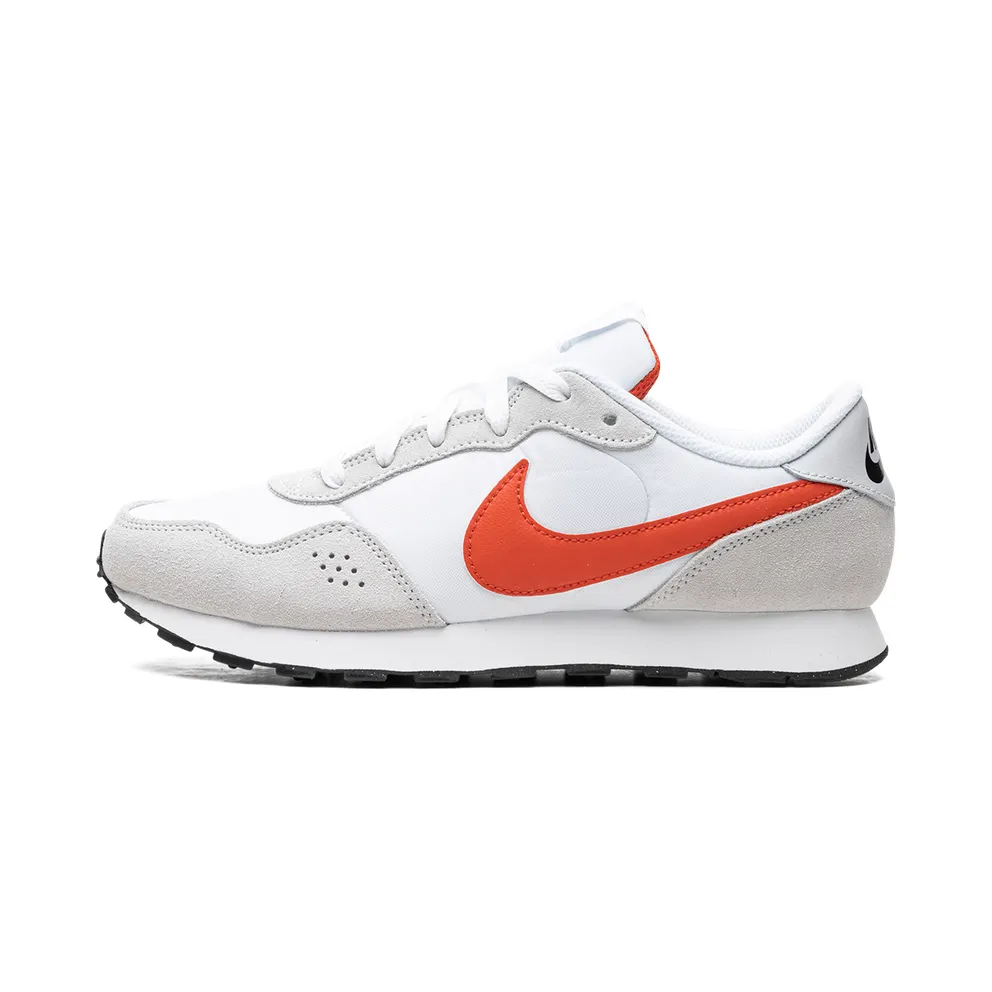 Nike MD Valiant GS “PURE PLATINUM PICANTE RED” (CN8558-020)
