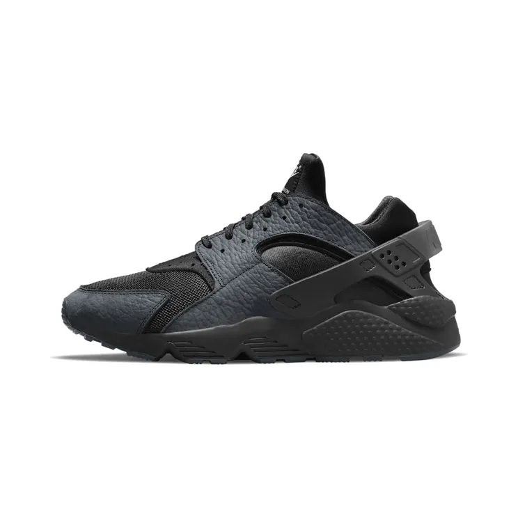 Nike Huarache Hyperlocal London Triple Black (2021) “Black / White” (DJ6890-001)