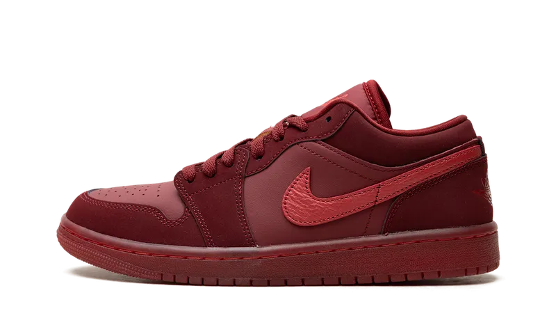 Jordan 1 Low SE “Valentine’s Day (2026)” (IB7012-600)