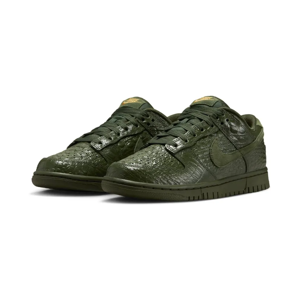 Nike Dunk Low “Crocodile” (HV4388-300)