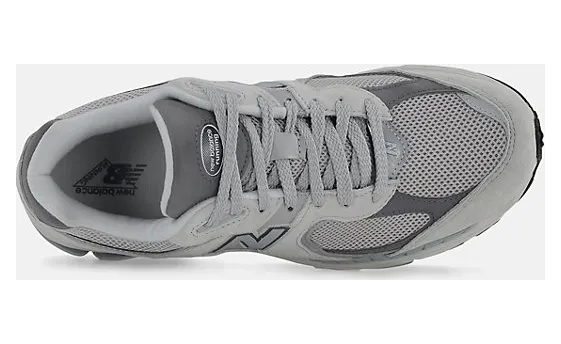 new-balance-2002r ML2002R0