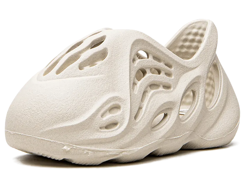 yeezy-sneaker GW7231