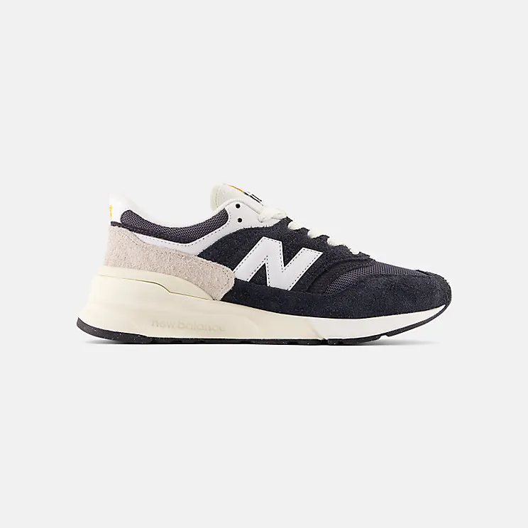New Balance 997R “Phantom Magnet” (U997RMC)