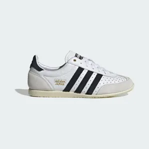 adidas Japan “Cloud White / Core Black / Gold Metallic” (IH5489)