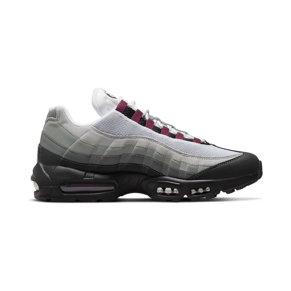 Nike Air Max 95 Black (DQ9001-001)