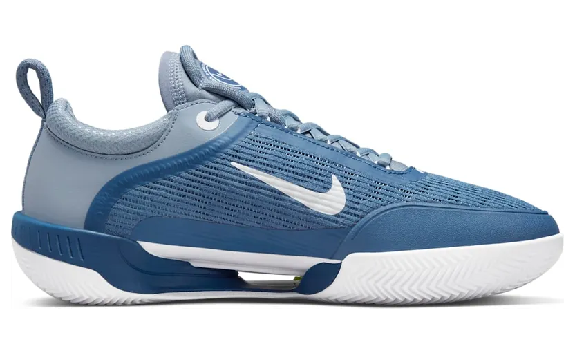 nikecourt DH2495-405