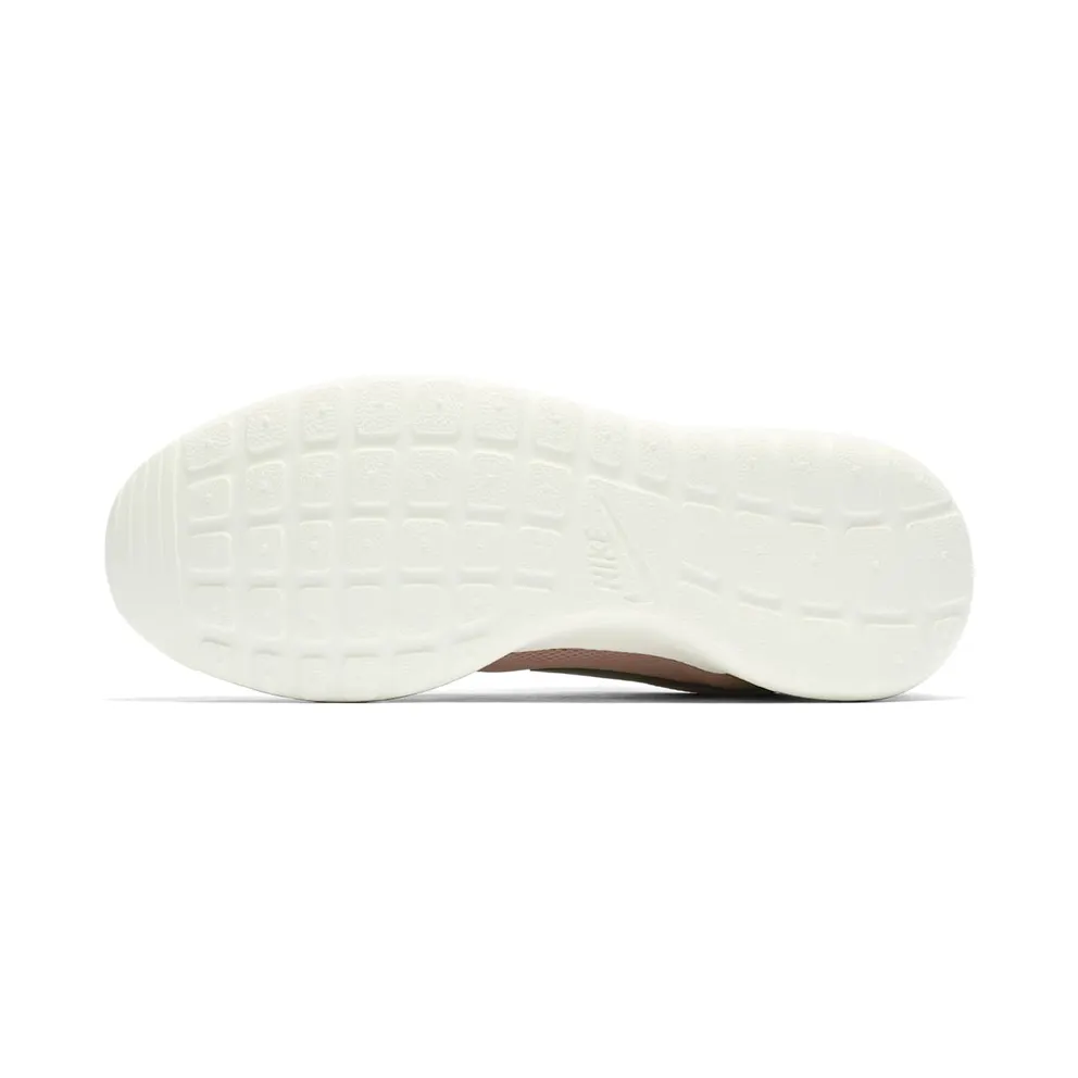 Nike ROSHE ONE “Particle Pink” (844994-601)