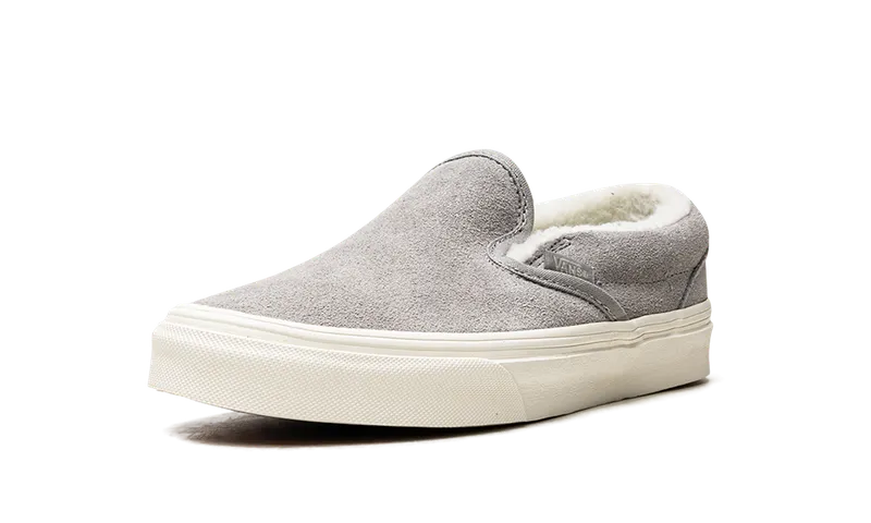 Vans CLASSIC SLIP ON “COZY HUG” (VN0A7Q5D6J6)