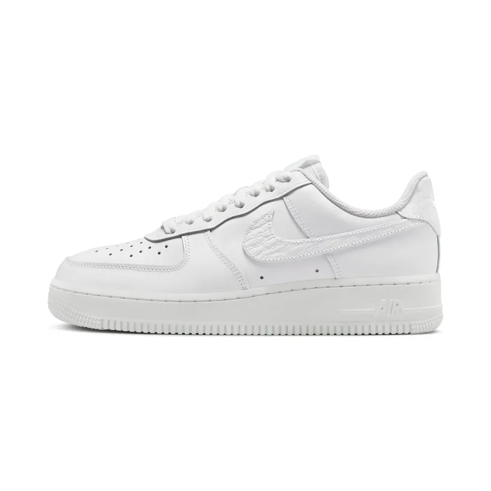 Nike Air Force 1 ’07 SE “Pebble Croc – White / Neutral Grey / White” (IO4837-100)