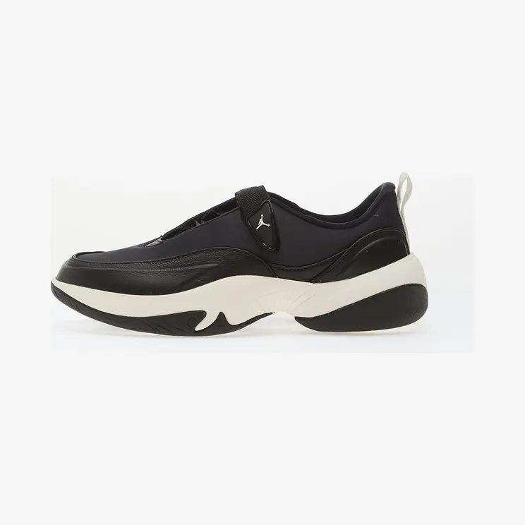 Jordan Pointe Black Sail