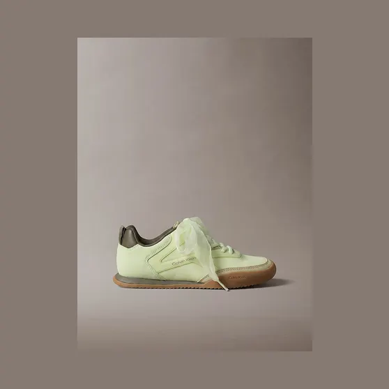 Calvin Klein Ck Kayla – Organza Runner “WHITE GREEN/SAGE GREEN/GUM” (HW0HW032470LL)