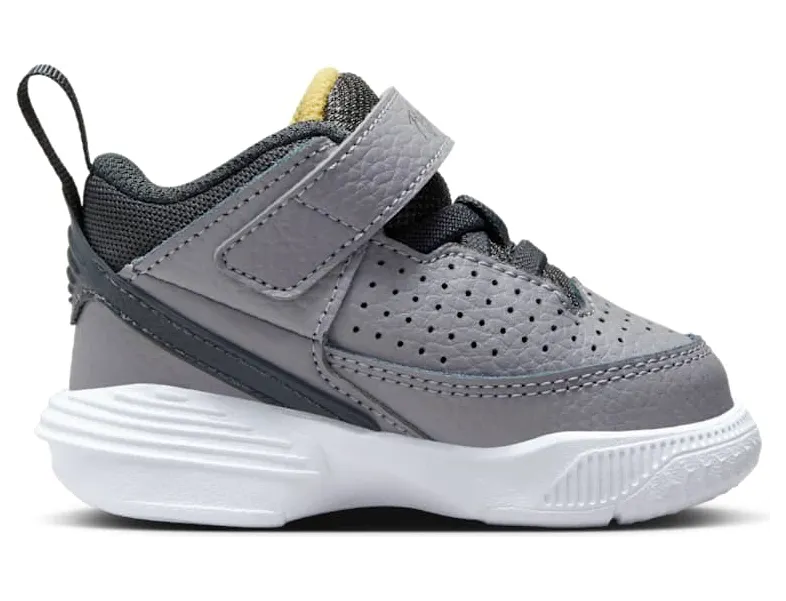 air-jordan-max-aura DZ4355-007