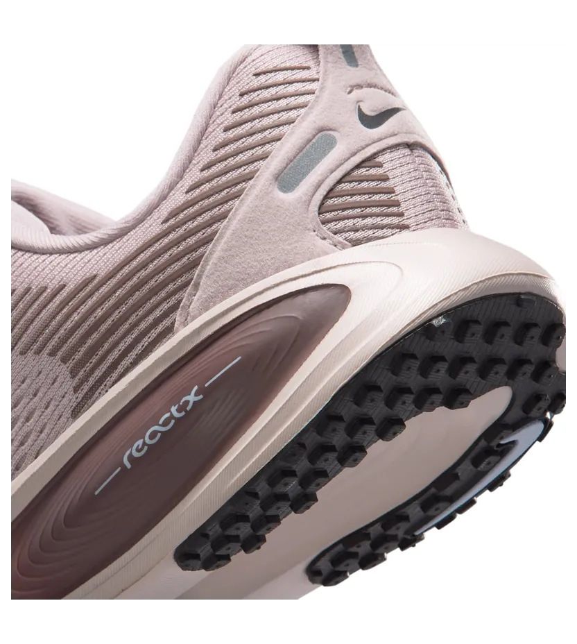 nike-vomero-18 HQ2157-602