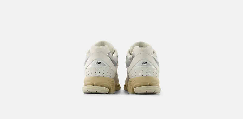 New Balance 2002R Linen Rain Cloud (U2002RJ)
