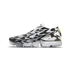 Nike Air VaporMax Moc 2 Acronym “Light Bone / Black” (AQ0996-001)