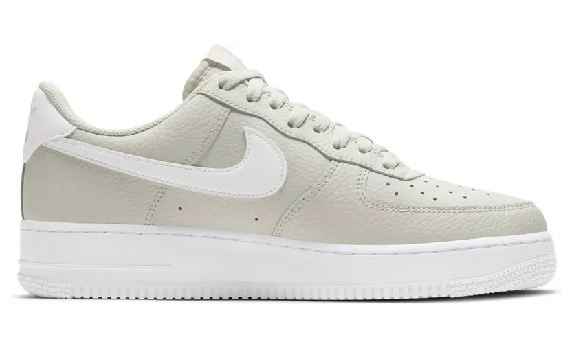 nike-air-force CT2302-001