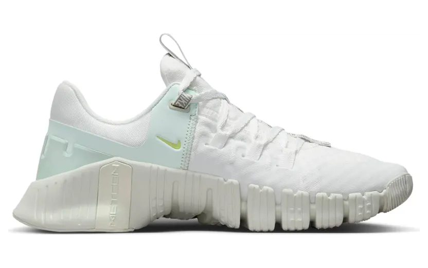 nike-free FJ1548-100