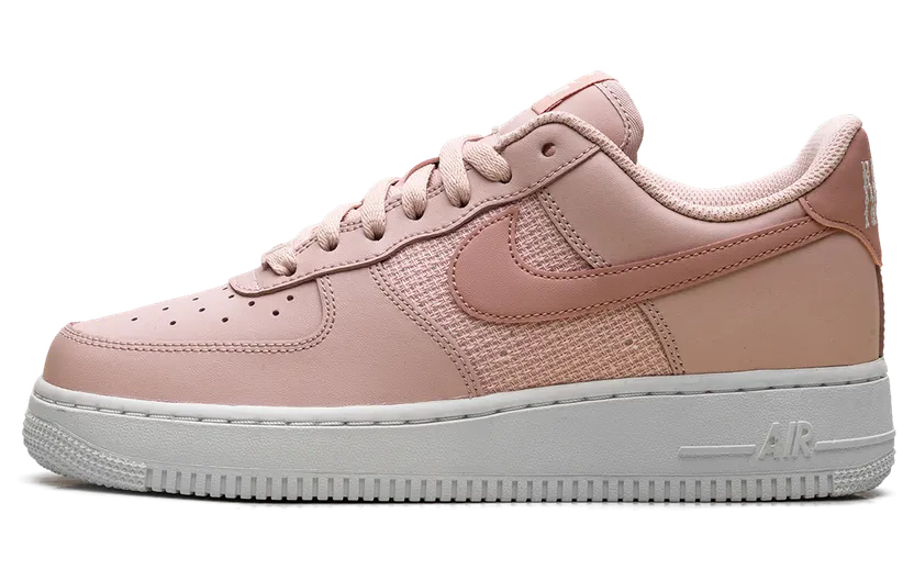 Nike Air Force 1 ’07 ESS Roze (DJ9945-600)