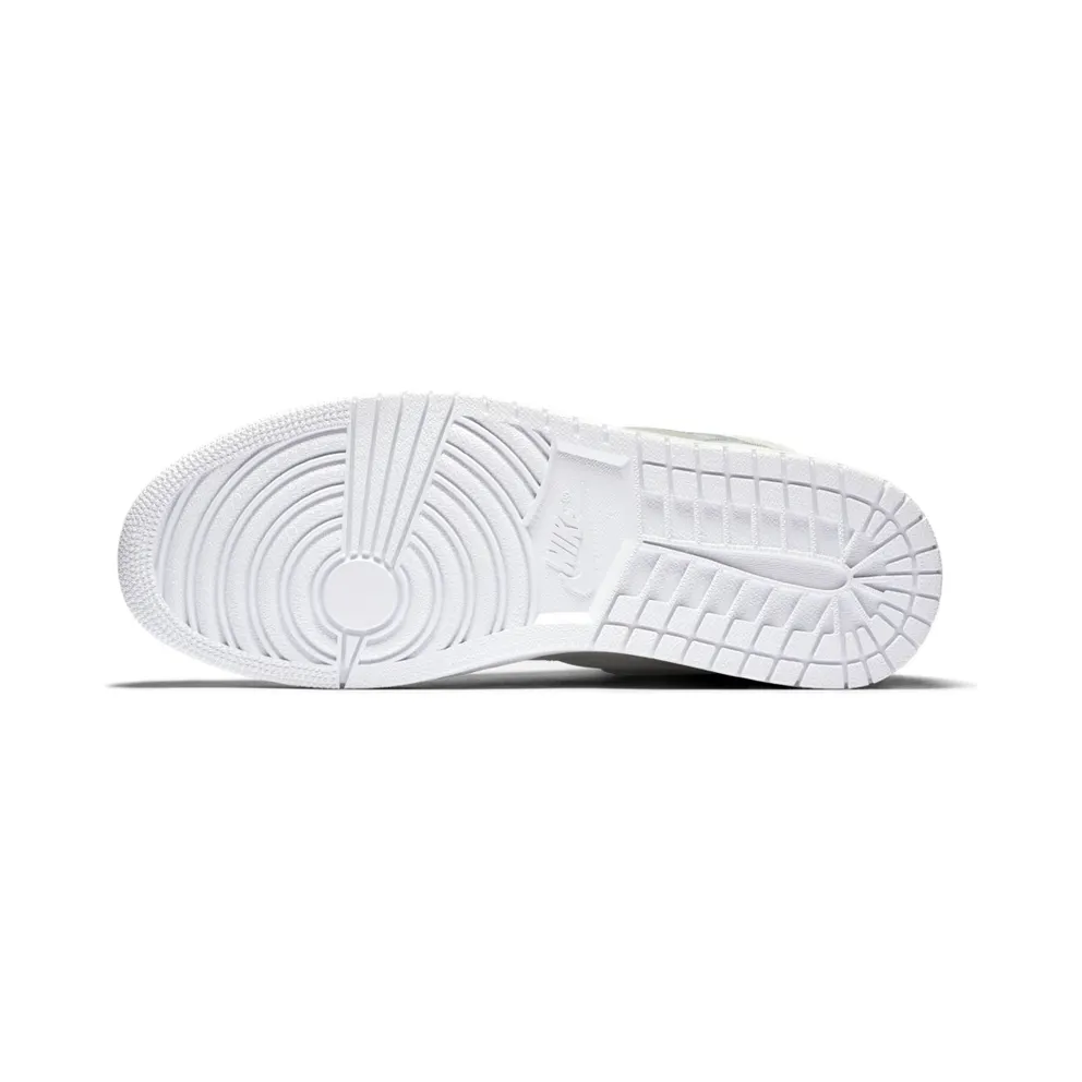 Jordan 1 Retro High Nouveau Pure Platinum Bright Crimson Pure Platinum/Pure Platinum-Bright Crimson-White (819176-050)